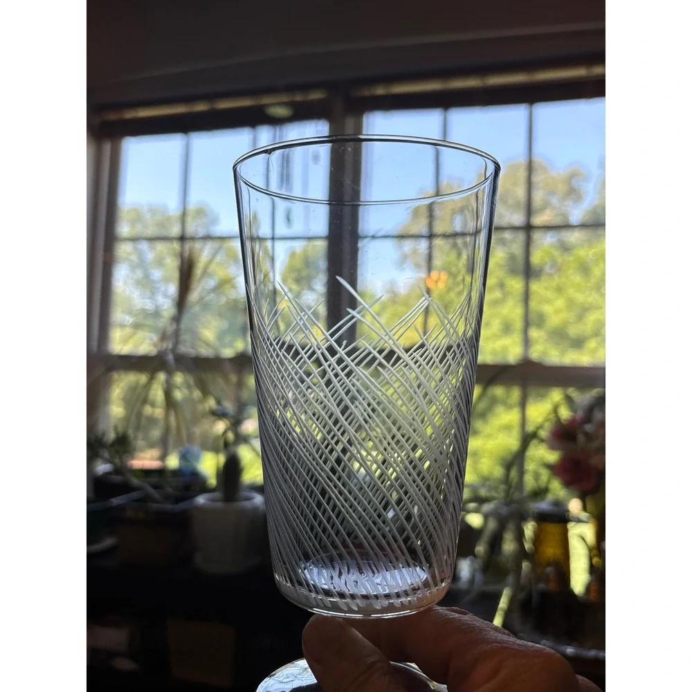Pier 1 Etched Reed Footed Glasses Set of 6 Clear Glass Iced Tea Water Goblets 7